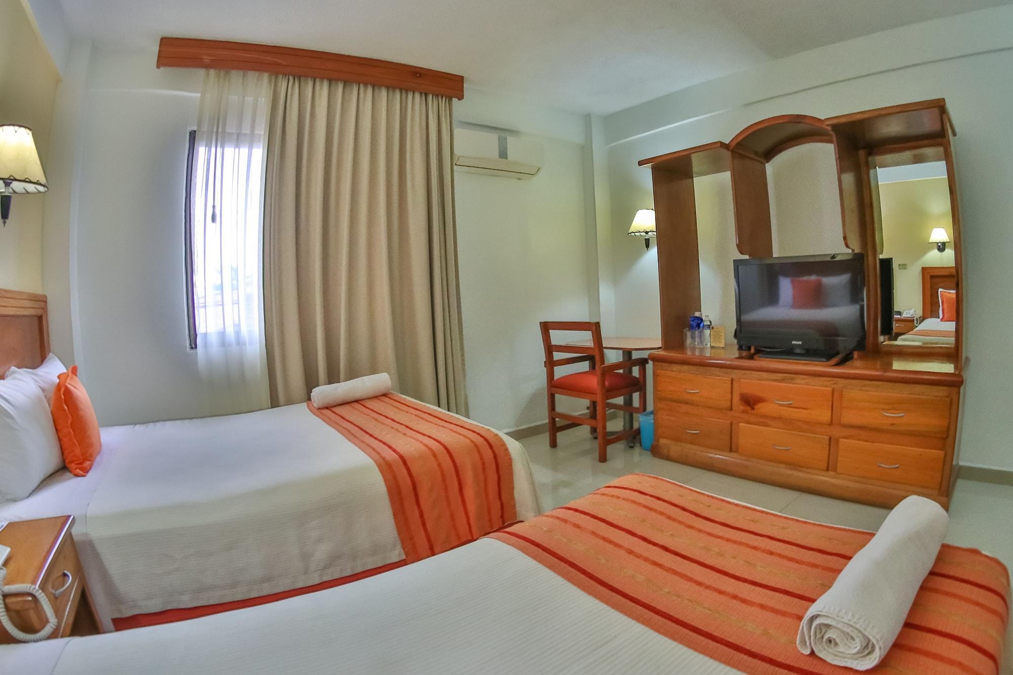 Hotel Baez Carrizal 비야에르모사 외부 사진