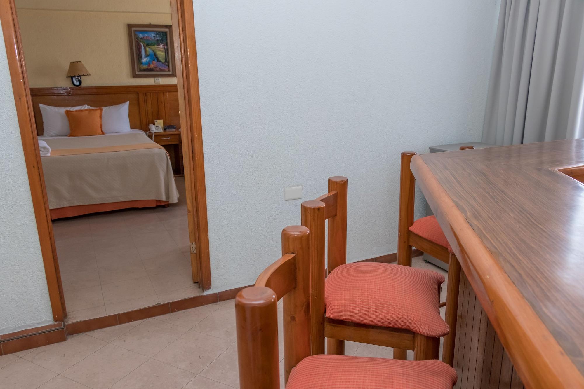 Hotel Baez Carrizal 비야에르모사 외부 사진