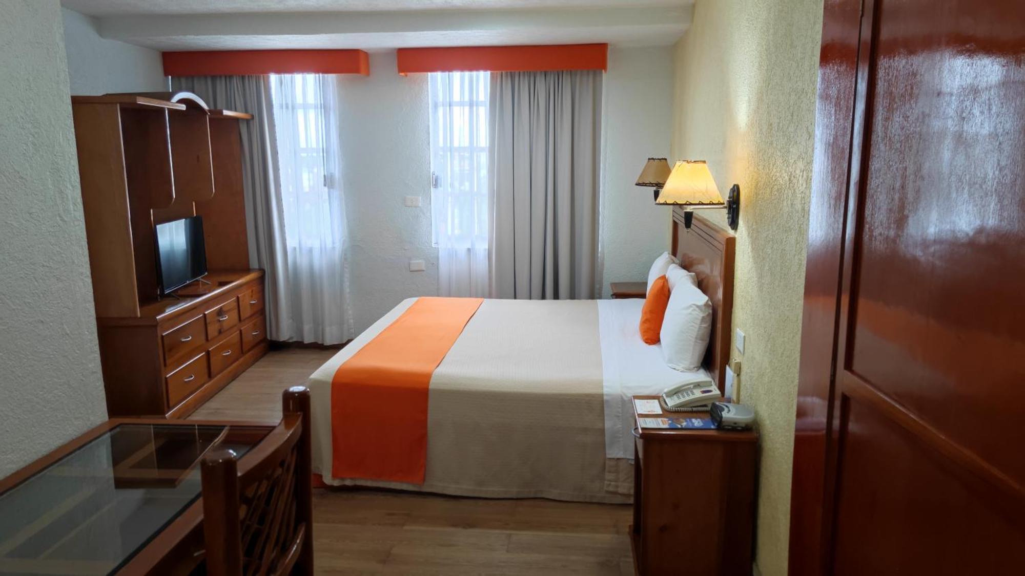 Hotel Baez Carrizal 비야에르모사 외부 사진